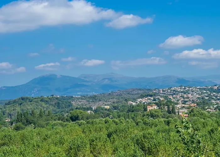 A7- 2 Bdr Sea & Mountain View - Ac, Parking, Pool & Terrace