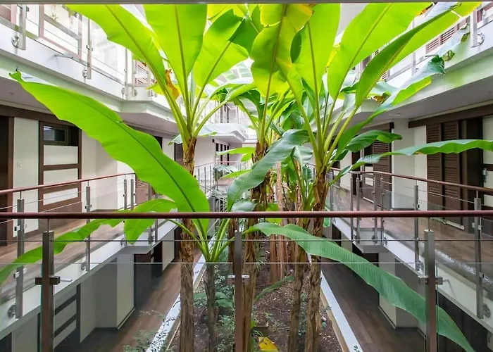 A7- 2 Bdr Sea & Mountain View - Ac, Parking, Pool & Terrace